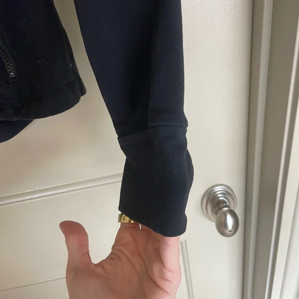 lululemon athletica Black Zip Jacket - Picture 4 of 5